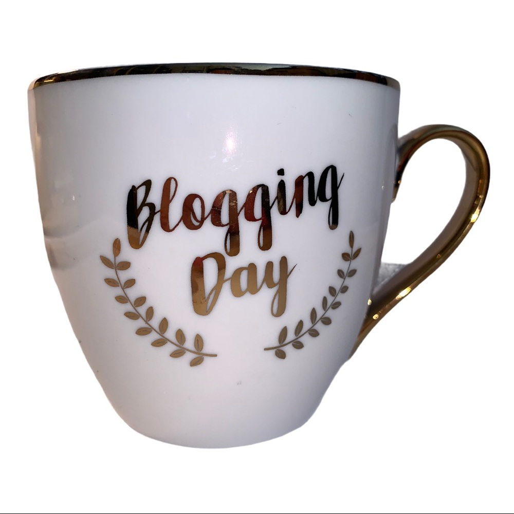 5/$25 Blogging Day White Gold Coffee Cup Tea Mug
